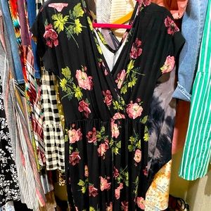 Latched mama jumpsuit size medium